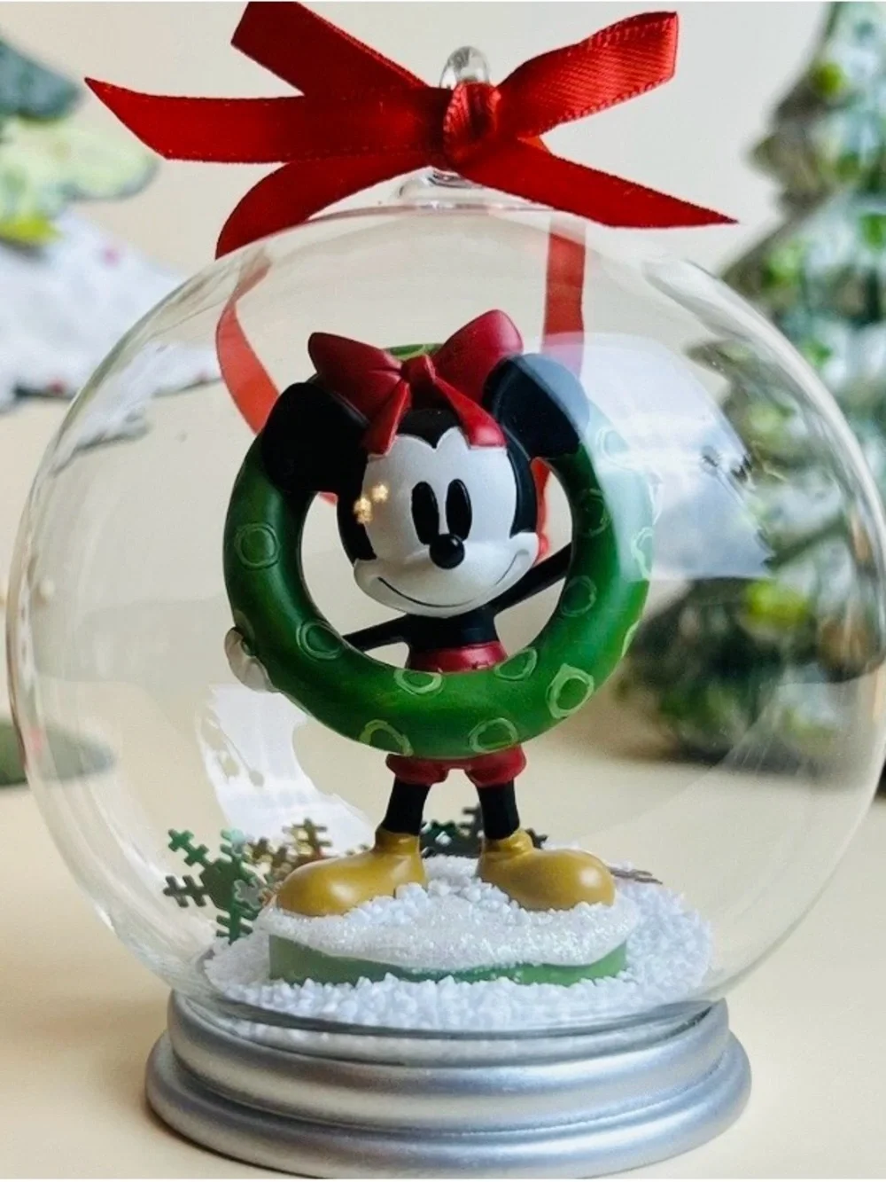 Disney Mickey Mouse Snow Globe Glass Christmas Tree Ornament Wreath Decor 2011